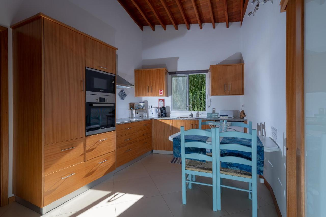 Casa Da Ribeira Dos Moinhos Villa Рибейра Гранде Екстериор снимка